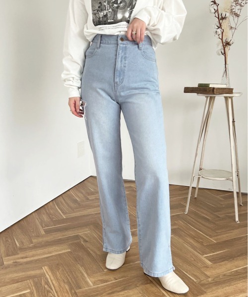 apres jour(アプレジュール)の「ダメージスリットデニムパンツ【ZOZOTOWN限定アイテム】(デニムパンツ・レディース・ダークブルー/ライトブルー・X-LARGE/MEDIUM/SMALL)」の6枚目の写真