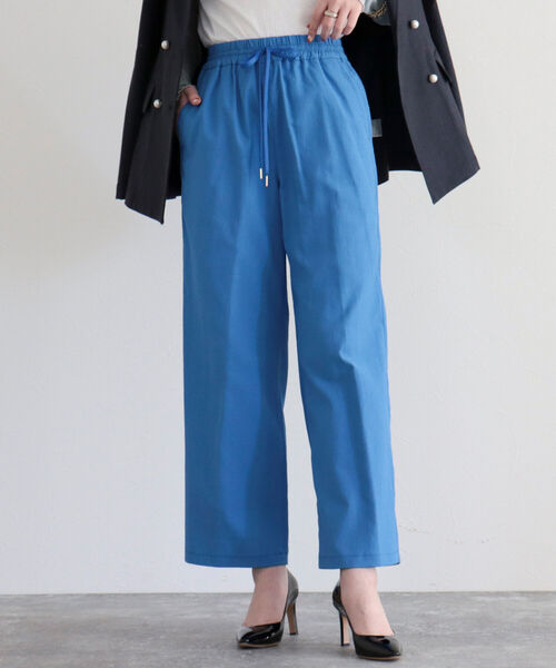 fredy emue（フレディエミュ）の「ドライオックスセミワイドパンツ（スラックス・レディース・オフホワイト/オレンジ/カーキ/ブラック/ブルー・36/38）」の9枚目の写真