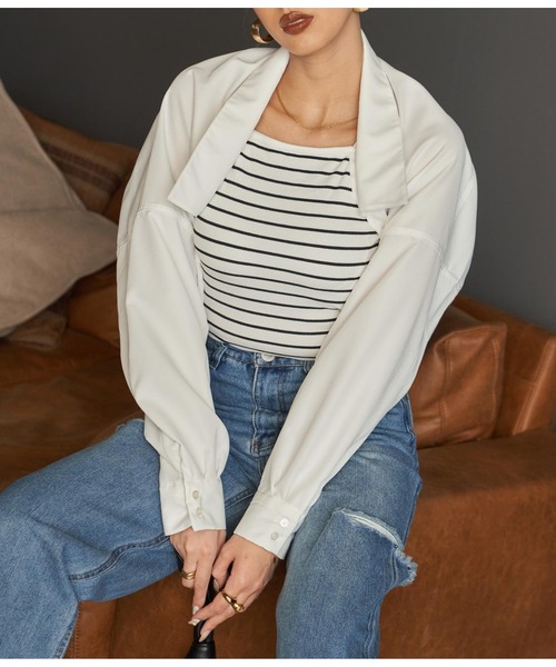 LATINA（ラティーナ）の「ボレロ風ショートシャツ（カーディガン/ボレロ・レディース・ブルー系その他3/ブラック/オフホワイト・FREE）」の2枚目の写真