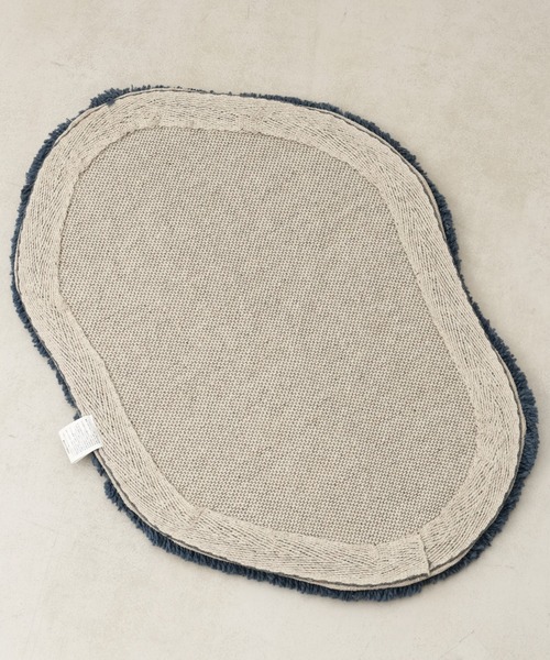 BIRTHDAY BAR（バースデイバー）の「タフティングマット（ラグ/マット・レディース・グレー/ネイビー/ブルー/ピンク・フリー）」の5枚目の写真