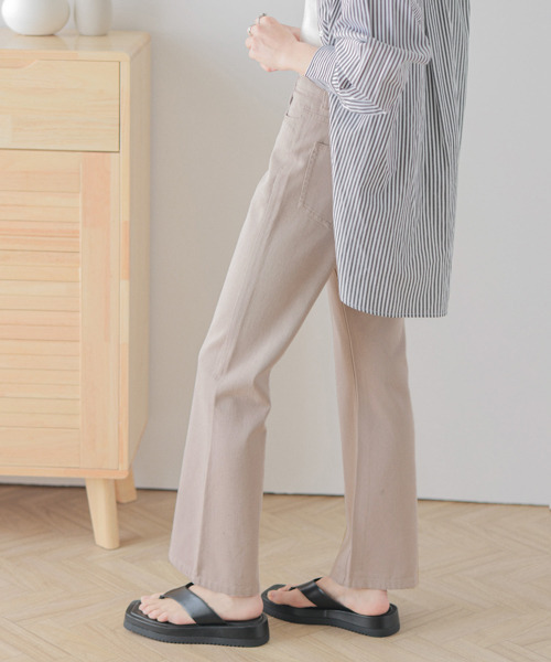 AMELY(エミリー)の「コットンフレアパンツ(その他パンツ・レディース・グリーン/イエロー/ローズ/グレイッシュベージュ/ブラック・M/L)」の16枚目の写真