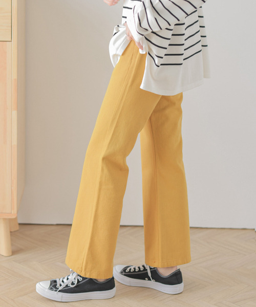 AMELY(エミリー)の「コットンフレアパンツ(その他パンツ・レディース・グリーン/イエロー/ローズ/グレイッシュベージュ/ブラック・M/L)」の8枚目の写真