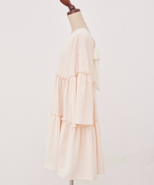 pomiii（ポミー）の「ティアードミニワンピース（ワンピース・レディース・アイボリー/ライトブルー/ライトグリーン・FREE）」の7枚目の写真