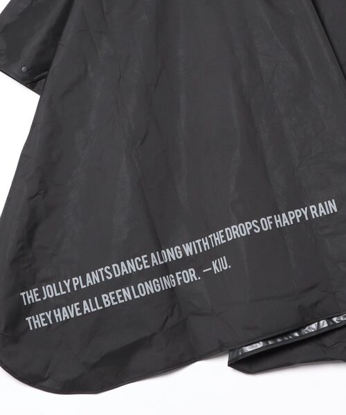 KiU(キウ)の「KiU/キウ レインコート/ポンチョ デイリー レインポンチョ ユニセックス K319-900(レインコート/ポンチョ・メンズ・ブラック・FREE)」の6枚目の写真