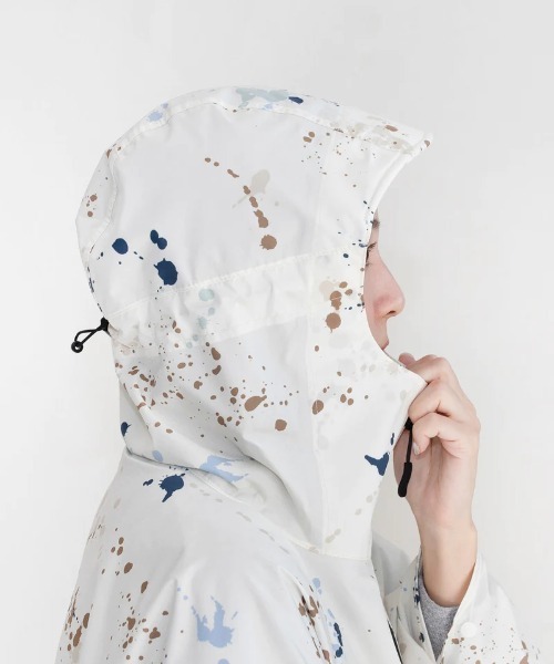 KiU(キウ)の「KiU/キウ レインコート/ポンチョ デイリー レインポンチョ ユニセックス K319-900(レインコート/ポンチョ・メンズ・ブラック・FREE)」の9枚目の写真