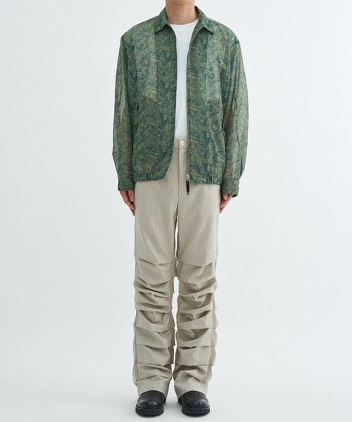 TOGA VIRILIS(トーガ ビリリース)の「Mesh marble print blouson(ブルゾン・メンズ・ブラック/グリーン・MEDIUM/LARGE)」の13枚目の写真