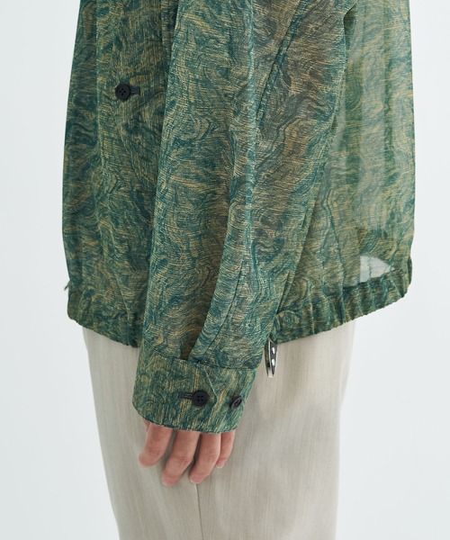 TOGA VIRILIS(トーガ ビリリース)の「Mesh marble print blouson(ブルゾン・メンズ・ブラック/グリーン・MEDIUM/LARGE)」の19枚目の写真