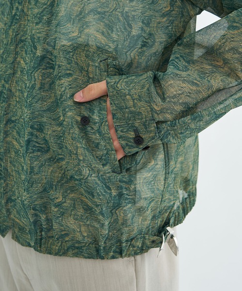 TOGA VIRILIS(トーガ ビリリース)の「Mesh marble print blouson(ブルゾン・メンズ・ブラック/グリーン・MEDIUM/LARGE)」の20枚目の写真