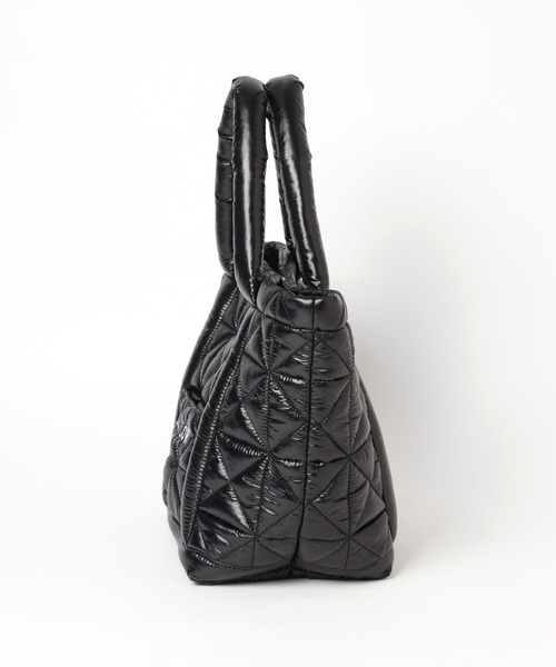 BAYFLOW（ベイフロー）の「23Fパテッドロゴトート（トートバッグ・レディース・ブラック/ブルー/オフホワイト・FREE）」の9枚目の写真