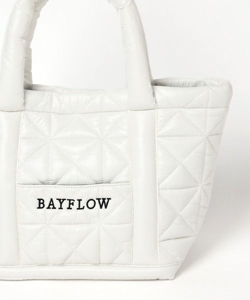 BAYFLOW（ベイフロー）の「23Fパテッドロゴトート（トートバッグ・レディース・ブラック/ブルー/オフホワイト・FREE）」の11枚目の写真