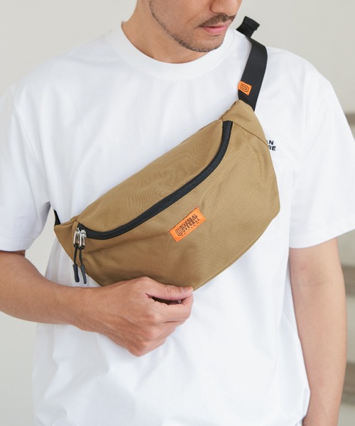UNIVERSAL OVERALL（ユニバーサルオーバーオール）の「UNIVERSAL OVERALL ユニバーサルオーバーオール 撥水ウエストバッグ（ボディバッグ/ウエストポーチ・メンズ・ブラック/ベージュ/オリーブ・FREE）」の19枚目の写真