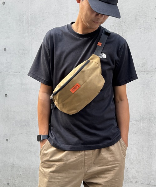 UNIVERSAL OVERALL（ユニバーサルオーバーオール）の「UNIVERSAL OVERALL ユニバーサルオーバーオール 撥水ウエストバッグ（ボディバッグ/ウエストポーチ・メンズ・ブラック/ベージュ/オリーブ・FREE）」の21枚目の写真