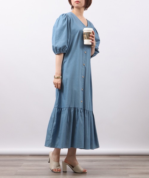 &soiree(アンドソワレ)の「&soiree デニムティアードワンピース(ワンピース・レディース・ブルー/ネイビー・F)」の18枚目の写真