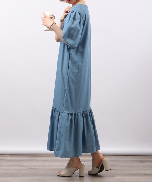 &soiree(アンドソワレ)の「&soiree デニムティアードワンピース(ワンピース・レディース・ブルー/ネイビー・F)」の20枚目の写真
