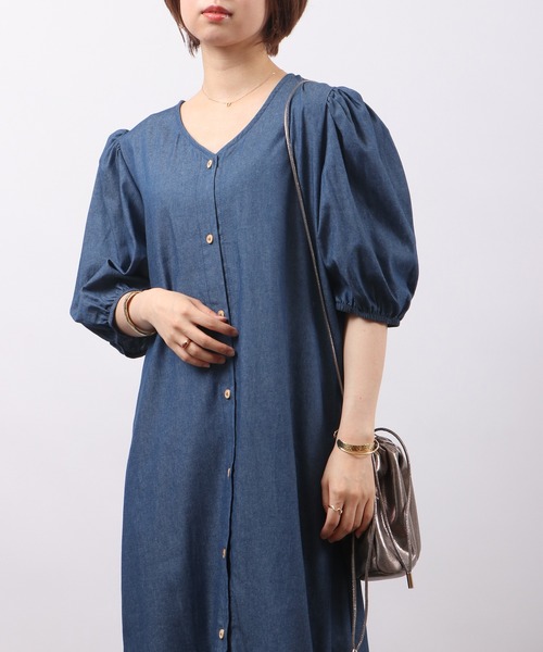 &soiree(アンドソワレ)の「&soiree デニムティアードワンピース(ワンピース・レディース・ブルー/ネイビー・F)」の6枚目の写真