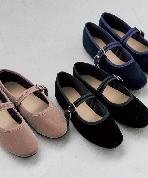 ROVERETO（ロベレート）の「【ROVERETO/ロベレート】ベロアストラップシューズ（パンプス・レディース・ネイビー/ベージュ/ブラック・M/L）」の20枚目の写真