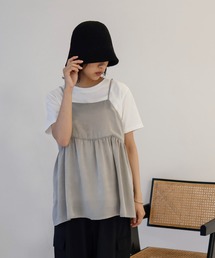 サテンキャミソールトップス