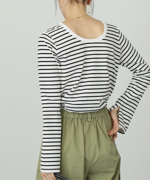 FREE'S MART（フリーズマート）の「◆フレアスリーブ袖スリットボーダーTシャツ（Tシャツ/カットソー・レディース・ブラック系その他/ブルー・FREE）」の2枚目の写真