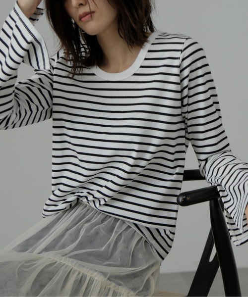 FREE'S MART（フリーズマート）の「◆フレアスリーブ袖スリットボーダーTシャツ（Tシャツ/カットソー・レディース・ブラック系その他/ブルー・FREE）」の17枚目の写真