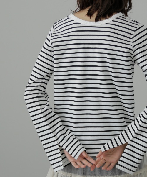 FREE'S MART（フリーズマート）の「◆フレアスリーブ袖スリットボーダーTシャツ（Tシャツ/カットソー・レディース・ブラック系その他/ブルー・FREE）」の18枚目の写真