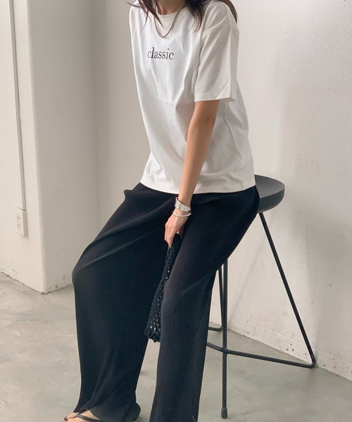 E&C closet…(イーアンドシークローゼット)の「センター刺繍Tシャツ(Tシャツ/カットソー・レディース・ホワイト/ネイビー・FREE)」の12枚目の写真