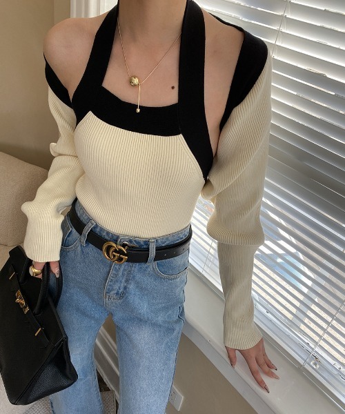 deux amour(ドゥーザムール)の「配色ボレロニット+キャミアンサンブル(アンサンブル・レディース・ホワイト・FREE)」の2枚目の写真