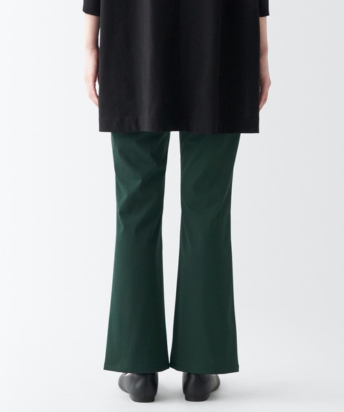 無印良品(ムジルシリョウヒン)の「ストレッチピンタックフレアレギンスパンツ(その他パンツ・レディース・ネイビー系/ブラック/スモーキーグリーン系・XXL/XL/S/XS/L/M)」の14枚目の写真