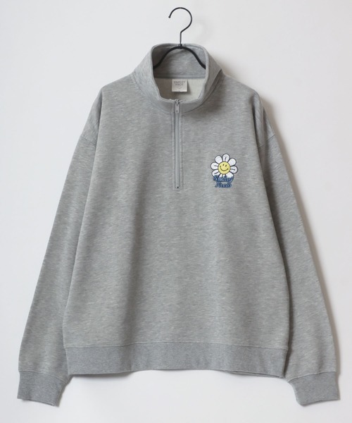 SMILEY FACE(スマイリーフェイス)の「SMILEY FACE/スマイリーフェイス オーバーサイズ 裏起毛 袖プリント ロゴ ワンポイント刺繍 ハーフジップ スウェット トレーナー/長袖 トップス プルオーバー/レディース メンズ(スウェット・レディース・ブラック系その他/ミント/グレー/ブラック/ブルー/グレー系その他/アッシュグレー/スミクロ・LL/M/L)」の16枚目の写真