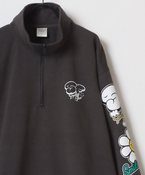 SMILEY FACE(スマイリーフェイス)の「SMILEY FACE/スマイリーフェイス オーバーサイズ 裏起毛 袖プリント ロゴ ワンポイント刺繍 ハーフジップ スウェット トレーナー/長袖 トップス プルオーバー/レディース メンズ(スウェット・レディース・ブラック系その他/ミント/グレー/ブラック/ブルー/グレー系その他/アッシュグレー/スミクロ・LL/M/L)」の21枚目の写真