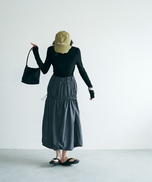 marjour(マージュール)の「OTONA MINI SHOULDER BAG(ショルダーバッグ・レディース・ブラック/ラベンダー・FREE)」の8枚目の写真