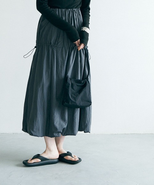 marjour(マージュール)の「OTONA MINI SHOULDER BAG(ショルダーバッグ・レディース・ブラック/ラベンダー・FREE)」の9枚目の写真