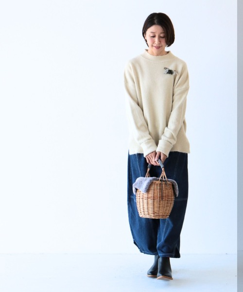 sanpo kuschel(サンポクシェル)の「もっちりなのに華奢見えトップス(ニット/セーター・レディース・アイボリー/ブラウン・FREE)」の3枚目の写真
