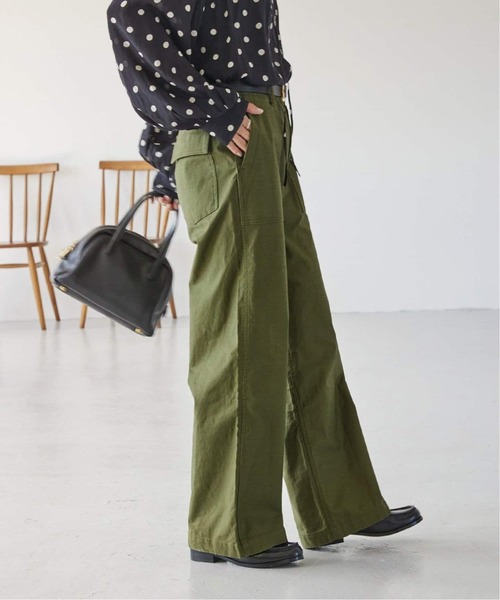 JOURNAL STANDARD relume（ジャーナルスタンダード　レリューム）の「《追加》ワイドベイカーパンツ（カーゴパンツ・レディース・ネイビー/カーキ・34/36/38）」の17枚目の写真