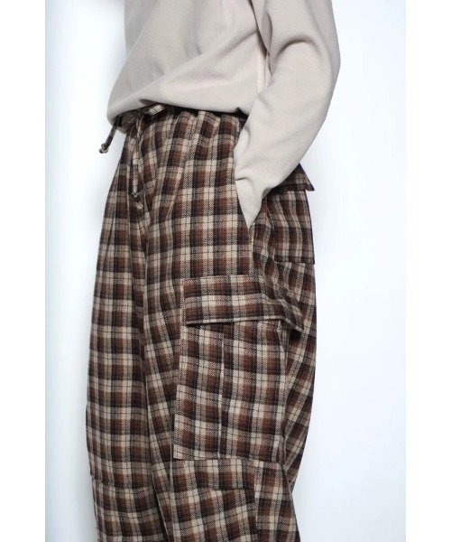 Badhiya(バディ―ヤ)の「BDU PANTS - wool(カーゴパンツ・メンズ・ベージュ・FREE)」の4枚目の写真