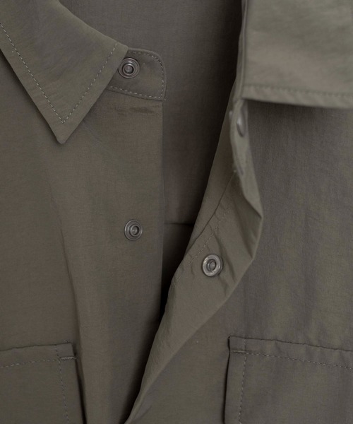 WEGO(ウィゴー)の「WEGO/ナイロンメッシュポケットシャツ(シャツ/ブラウス・メンズ・ブラック/カーキ・MEDIUM/LARGE)」の11枚目の写真