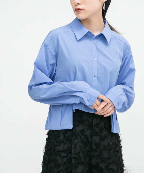 KBF（ケイビーエフ）の「サイドBIGポケットクロップドシャツ（シャツ/ブラウス・レディース・ブルー/オフホワイト/ベージュ系その他・ONE）」の17枚目の写真