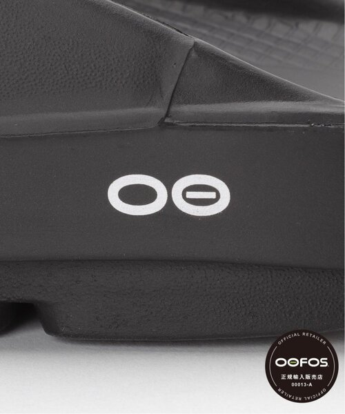 OOFOS(ウーフォス)の「《追加》【OOFOS/ウーフォス】OOriginal:サンダル(サンダル・レディース・チャコールグレー/ブラック/ベージュ・22cm/23cm/24cm/25cm)」の5枚目の写真