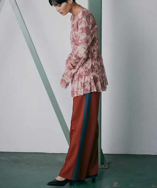 ROSE BUD（ローズバッド）の「サイドラインパンツ（その他パンツ・レディース・ブラウン/ブルー/ネイビー/パープル/レッド/ボルドー・FREE）」の19枚目の写真