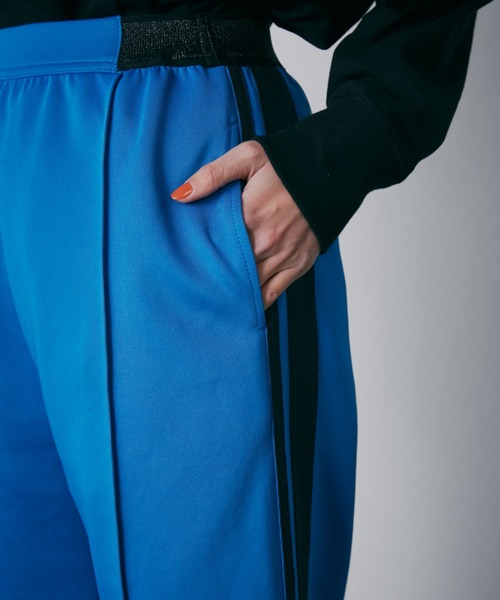 ROSE BUD（ローズバッド）の「サイドラインパンツ（その他パンツ・レディース・ブラウン/ブルー/ネイビー/パープル/レッド/ボルドー・FREE）」の15枚目の写真