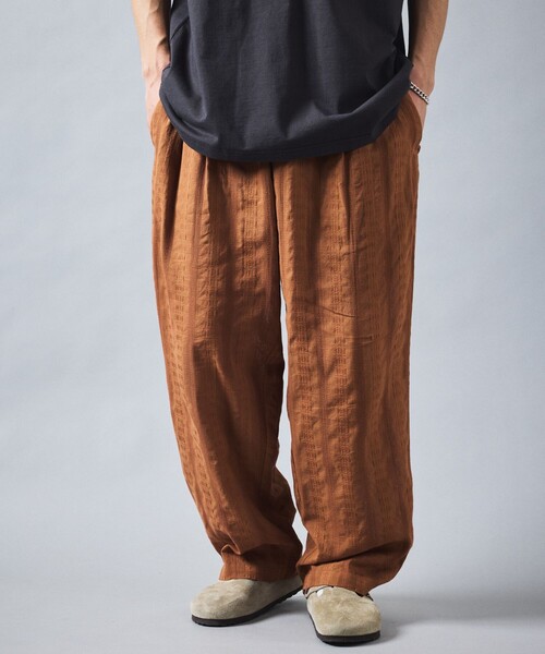 FREAK'S STORE（フリークスストア）の「限定展開 Relax Fit リラックスフィット 総柄 ジャガード イージーパンツ/ワイドパンツ（その他パンツ・メンズ・ブラウン/オリーブ/ブラック/ネイビー/ベージュ・LARGE/SMALL/MEDIUM）」の7枚目の写真