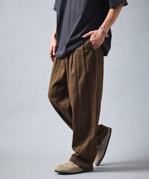 【BCBG MAXAZRIA】アニマル柄リラックスフィットパンツ FREAK'S STORE（フリークスストア）の「限定展開 Relax Fit