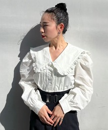 フリルカラーパフブラウス