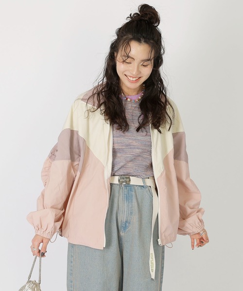 DOUBLE NAME（ダブルネーム）の「配色袖ドロストブルゾン（ブルゾン・レディース・グリーン系/ベージュ系/ピンク・FREE）」の12枚目の写真