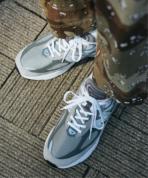 NEW BALANCE(ニューバランス)の「【New Balance / ニューバランス】M990GL6 / M990V6(スニーカー・メンズ・チャコールグレー・25cm/25.5cm/26cm/26.5cm/27cm/27.5cm/28cm/28.5cm/29cm/30cm)」の4枚目の写真
