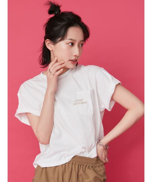 Ungrid(アングリッド)の「【WEB限定】ポイントエンブロリダリーTee(Tシャツ/カットソー・レディース・チャコールグレー/オフホワイト/オレンジ/ブルー・FREE)」の1枚目の写真