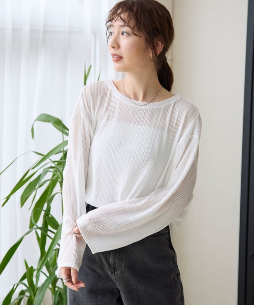 LEPSIM(レプシィム)の「プリーツストライププルオーバー 108089(Tシャツ/カットソー・レディース・オフホワイト/ブラック/グリーン/ライトパープル・FREE)」の6枚目の写真