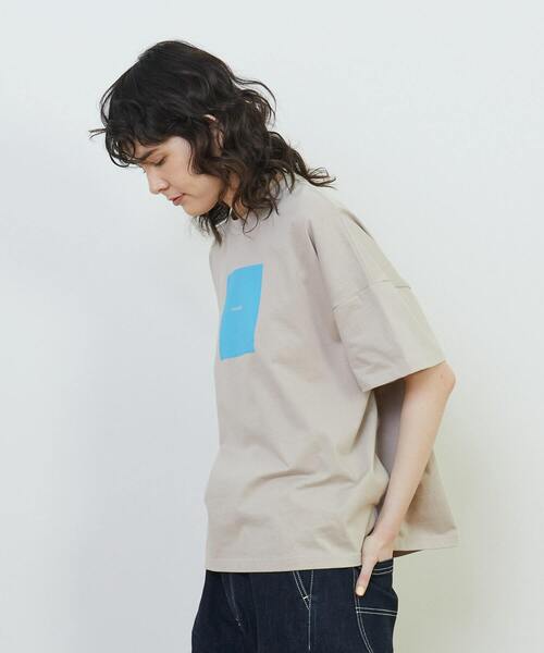 FRAPBOIS（フラボア）の「アミューズT（Tシャツ/カットソー・レディース・カーキ/ブラック/ホワイト/ピンク/ベージュ・1/2）」の9枚目の写真