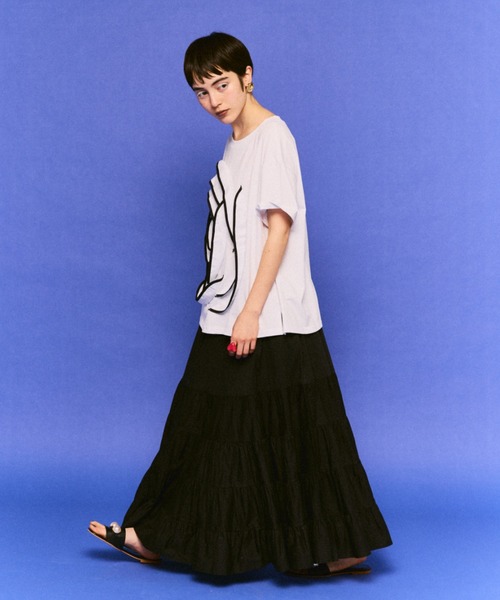 manana suerte(マニャーナスエルテ)の「パイピングローズTシャツ(Tシャツ/カットソー・レディース・ホワイト/ブラック・FREE)」の9枚目の写真