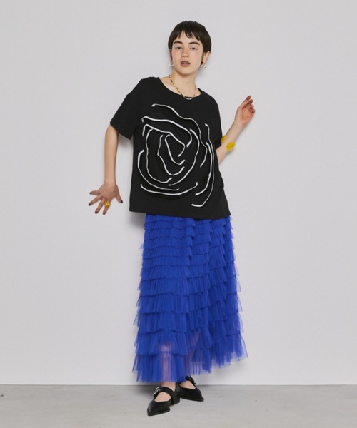 manana suerte(マニャーナスエルテ)の「パイピングローズTシャツ(Tシャツ/カットソー・レディース・ホワイト/ブラック・FREE)」の15枚目の写真