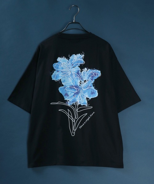 ANPAS（アンパス）の「Cool Touch Back Print Floral Pattern T